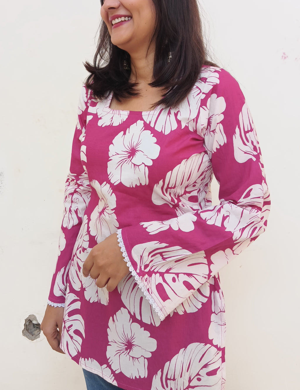 Pink tropical floral lace-up kurti